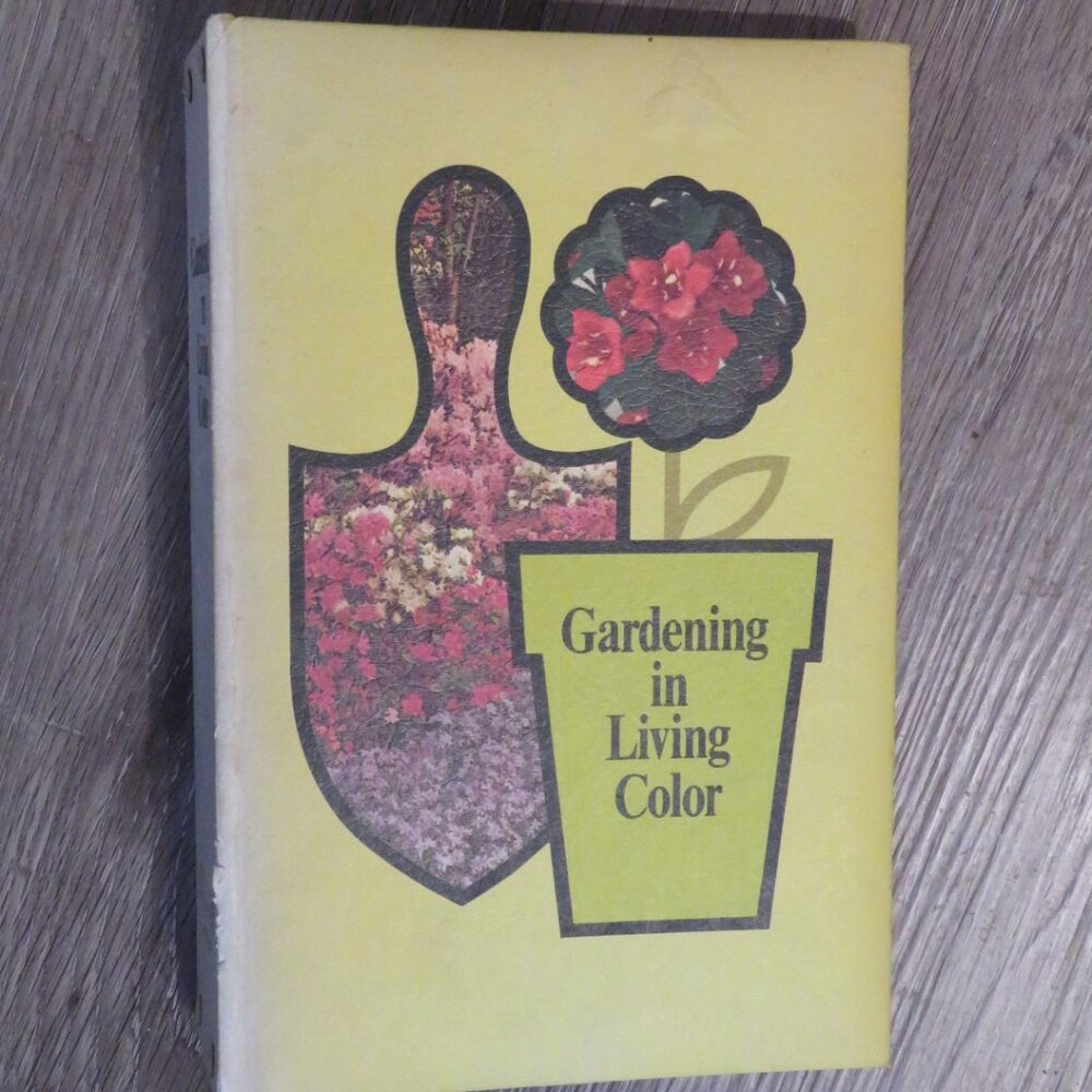 Gardening in Living Color Vintage Binder Book (B349)